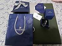 Swarovski yüzük
