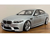 Paragon BMW F10 M5 #1283070145