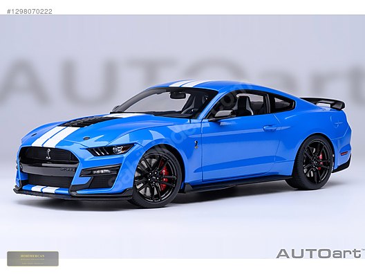 Autoart Diecast Model 1:18 Ford Araba - 1298070222