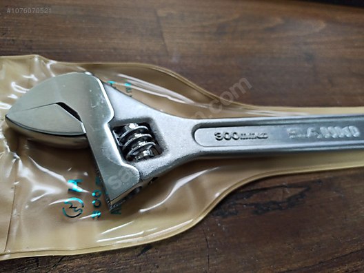 Used & Brand New Items / Garden & Home Improvement / Hand Tools / Spanners & Wrenches / Adjustable Wrench