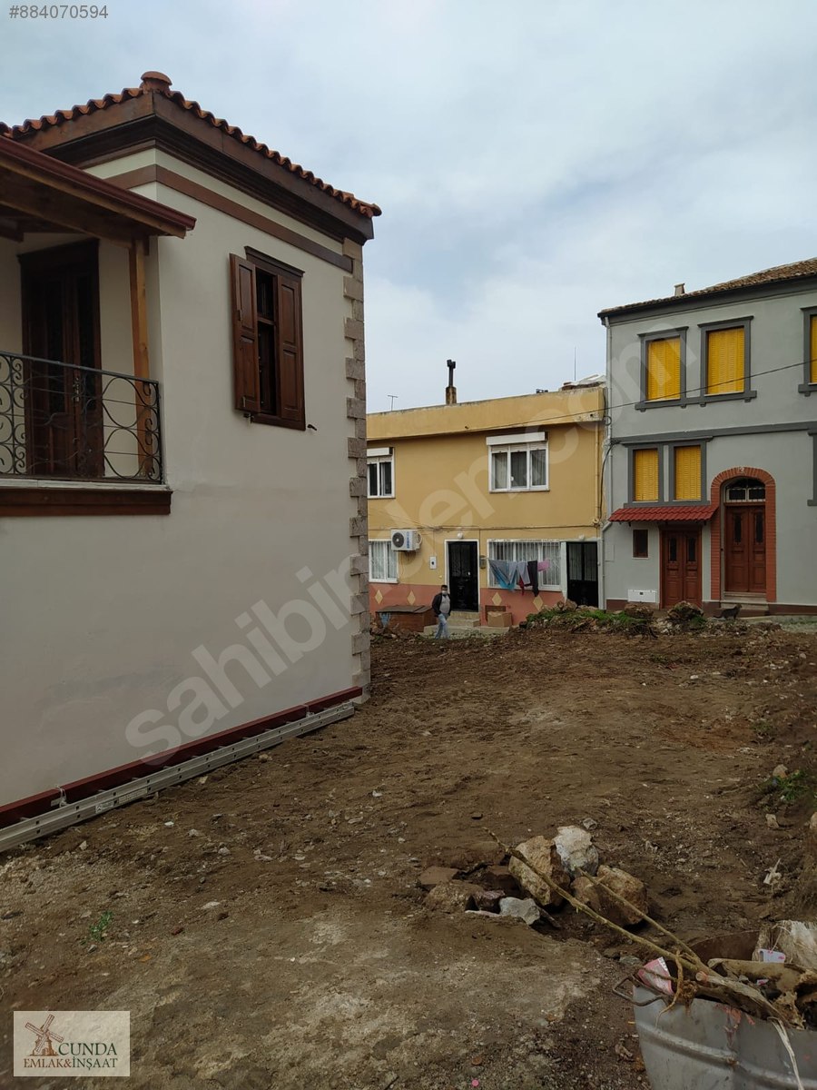 Emlak Ofisinden Satılık 3+1, 122 m² Müstakil Ev 2.350.000 TL�ye