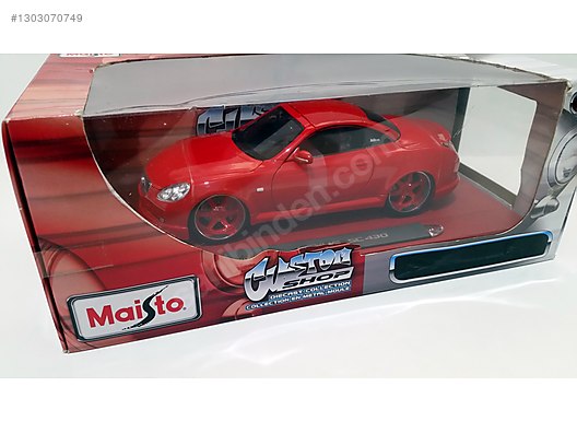 Maisto Diecast Model 1:18 Lexus Araba - 1303070749 Maisto Diecast Model 1:18 Lexus Araba - 1303070749