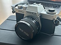 Yashica FRII - koleksiyonluk tertemiz