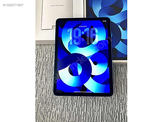 Apple iPad Air 5 64 GB Tablet - 1322071907