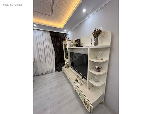 Used & Brand New Items / Home Decor / Furniture / Den & Living Room / TV Unit