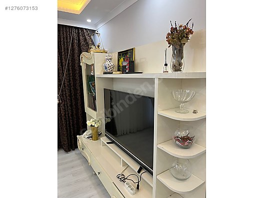 Used & Brand New Items / Home Decor / Furniture / Den & Living Room / TV Unit