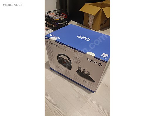 Used & Brand New Items / Gaming & Gamers Exclusive / Gaming Equipment / PC Game Racing Wheels