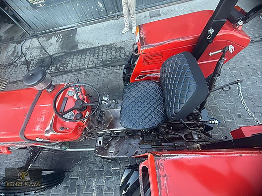 İş Makineleri & Sanayi / Tarım Makineleri / Traktör / Massey Ferguson / 255 EP