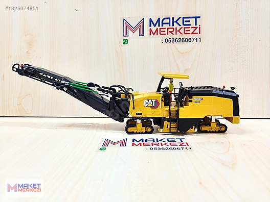 Diecast Masters Diecast Model 1/50 Caterpillar Asfalt Kazıcı İş