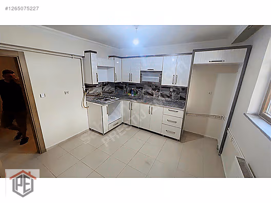 PRESTİJ EMLAKTAN SATILIK BALKONLU BODRUM DAİRE #1265075227