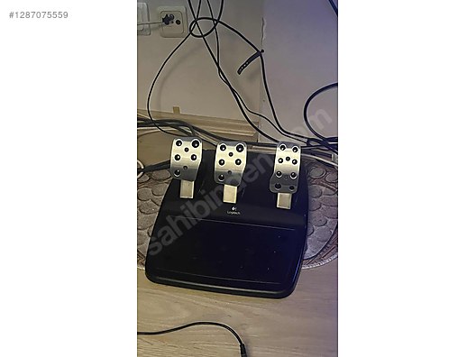 Used & Brand New Items / Gaming & Gamers Exclusive / Gaming Equipment / PC Game Racing Wheels