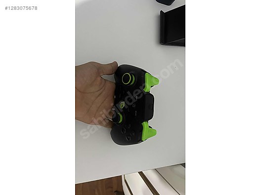 Used & Brand New Items / Gaming & Gamers Exclusive / Gaming Equipment / PC Controller & Gamepad