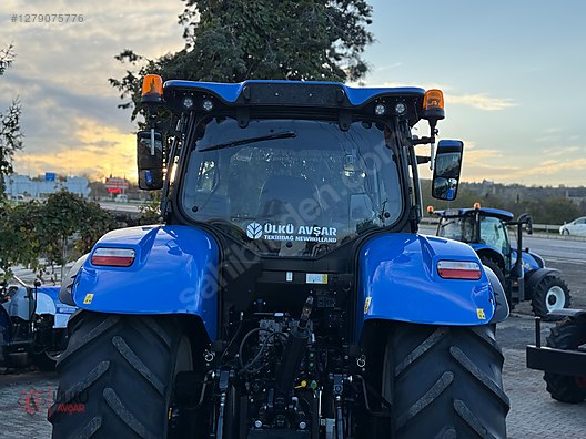 Machinery / Agricultural Machines / Tractors / New Holland / T7.270