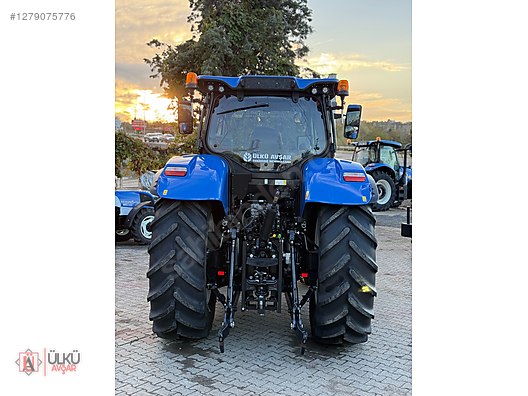 Machinery / Agricultural Machines / Tractors / New Holland / T7.270