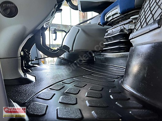 Machinery / Agricultural Machines / Tractors / New Holland / T7.230