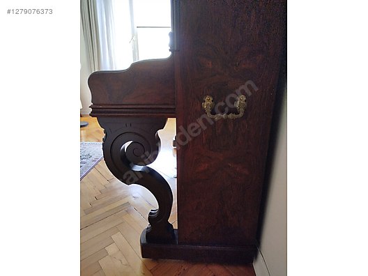 İkinci El ve Sıfır Alışveriş / Antika / Enstrüman / Antika Tuşlu Çalgı