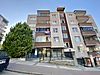 REMAX BEYAZ ÜÇEVLER MERKEZİ KONUMDA SATILIK ARA KAT 4+1