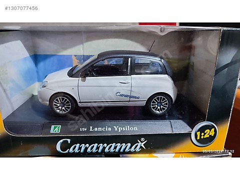 Lancia Ypsilon Motorama 1/24 ミニカー 1307077456o3o.jpg
