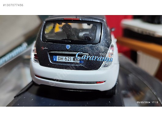 Cararama Diecast Model 1:24 Lancia Araba - 1307077456
