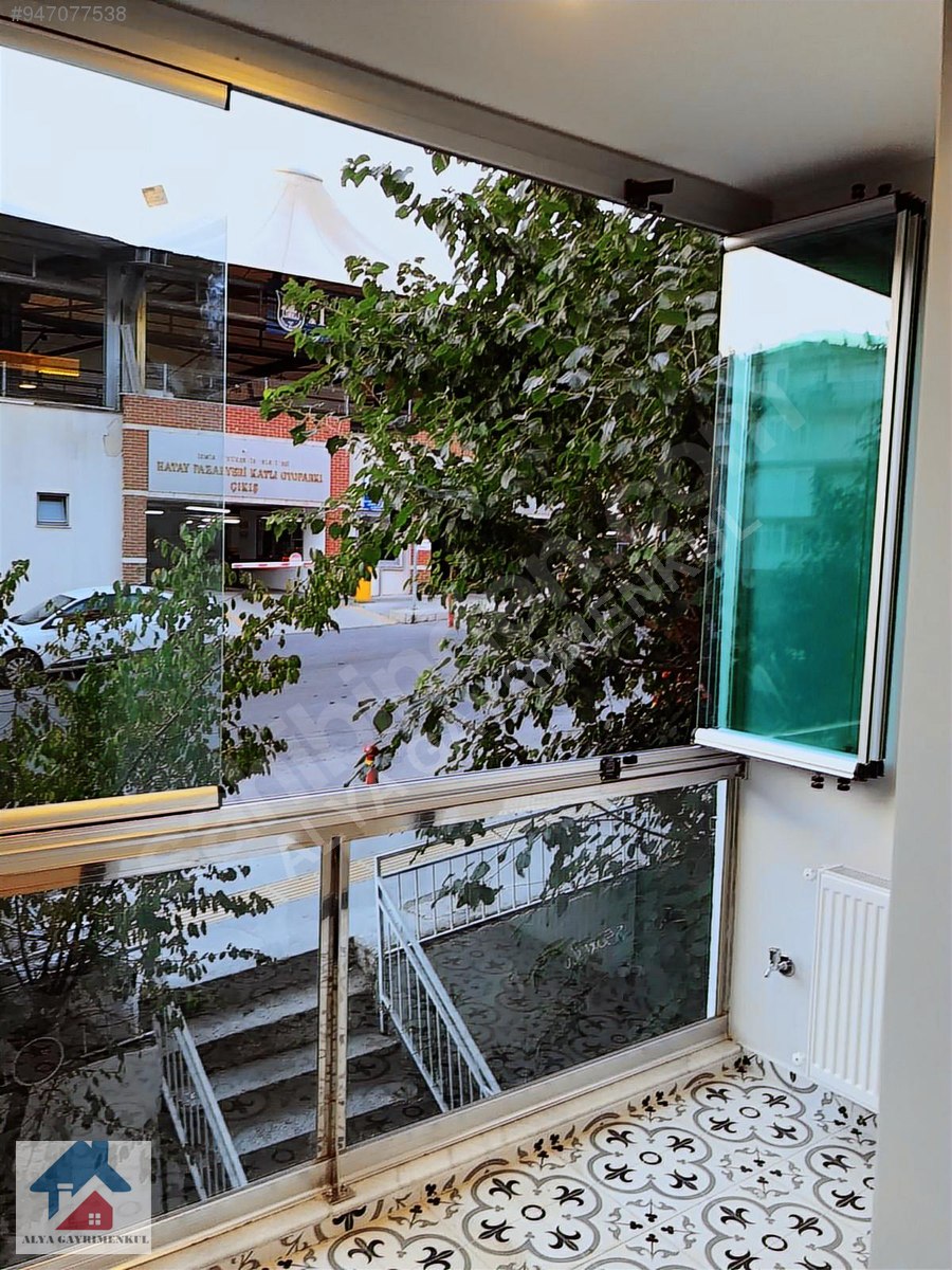 HATAY PAZARYERİ KARŞISINDA LÜKS DOĞALGAZLI 2+1 SATILIK DAİRE Satılık