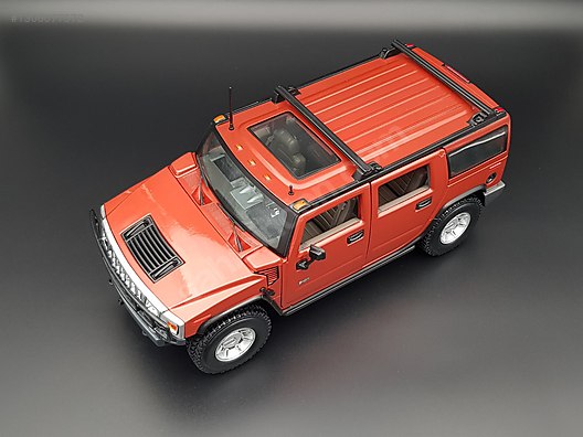 İNDİRİM*** 1/18 die-cast Hummer H2 SUV 2003 on sahibinden.com