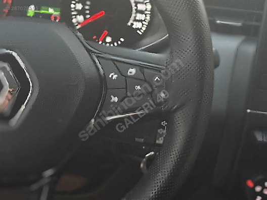 Vasıta / Otomobil / Renault / Clio / 1.0 TCe / Joy