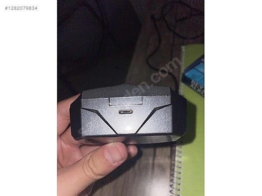 Used & Brand New Items / Cell Phones & Accessories / Accessories / Bluetooth Headphones