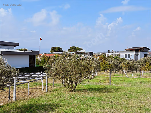 Acil Satılık Villalar Mevkii Menderes Oğlananası 243m2 Arsa #1279080023