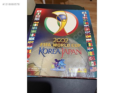 Sport Cards / 2002 Korea-Japan World Cup panini sticker album on