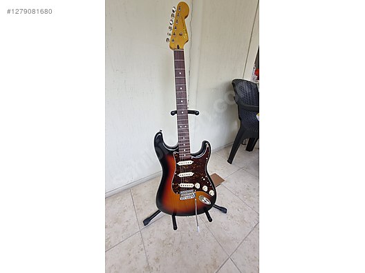 İkinci El ve Sıfır Alışveriş / Müzik / Müzik Aletleri / Telli Çalgılar / Gitar / Elektro