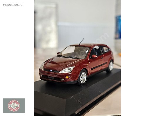 Minichamps Diecast Model 1:43 Ford Araba - 1320082590