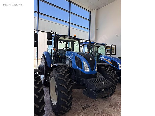 Machinery / Agricultural Machines / Tractors / New Holland / T5.110