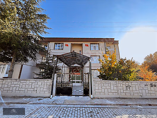 SEFER EMLAKTAN BARIŞ CADDESİNDE 3+1 FULL SATILIK DAİRE #1281082897