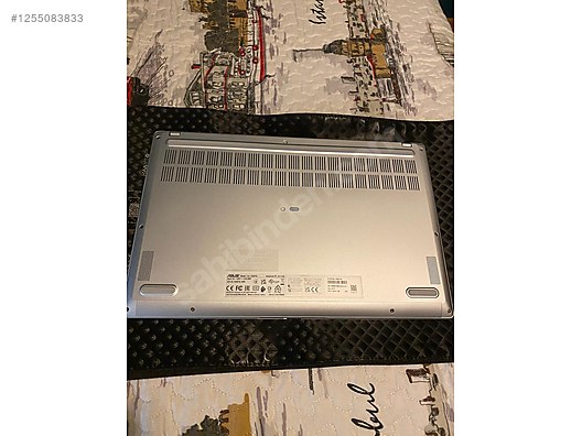 Asus / 