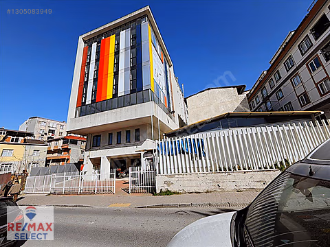SEFAKÖY'DE TIR GİRİŞLİ 4.500 m² KİRALIK KOMPLE TİCARİ BİNA-DEPO