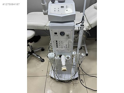 1275084187lb0.jpg