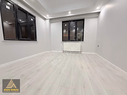 ARZU EMLAKTAN GAZİ MAH. SATILIK CADDEYE YAKIN SIFIR 2+1 DAİRE #1284084316