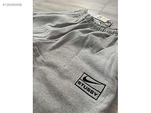 Used & Brand New Items / Clothing & Accessories / Men / Clothing / Tracksuit & Sweatsuit