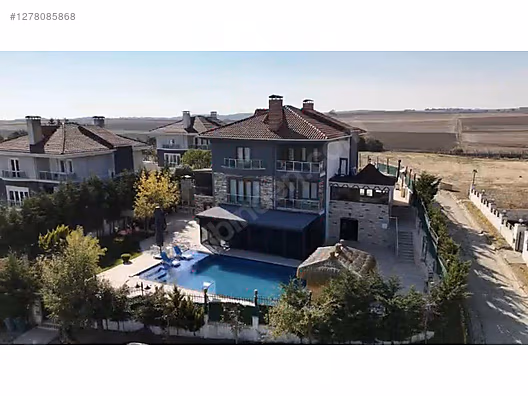 ÇATALCA DOST KENT VİLLALARIN'DA 7+2 1300 m2 EŞYALI TRİPLEKS #1278085868