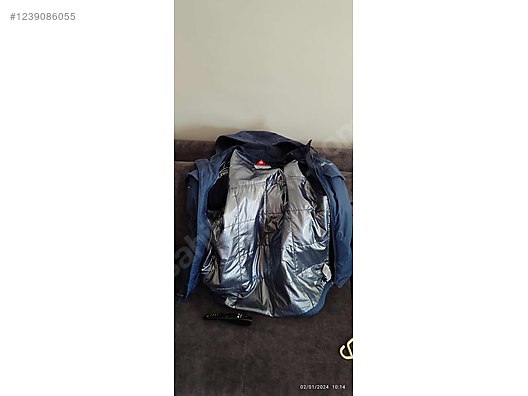 Used & Brand New Items / Clothing & Accessories / Men / Clothing / Jackets & Coats