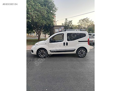 fiat fiorino combi 1 3 multijet premio sifir otoparkta 2021 model full fiorino 1 3 premio dizel sahibinden comda 980086164