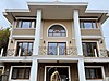 GÖLBAŞI KARŞIYAKA'DA KÖŞE KONUMLU 5+2 SATILIK VİLLA