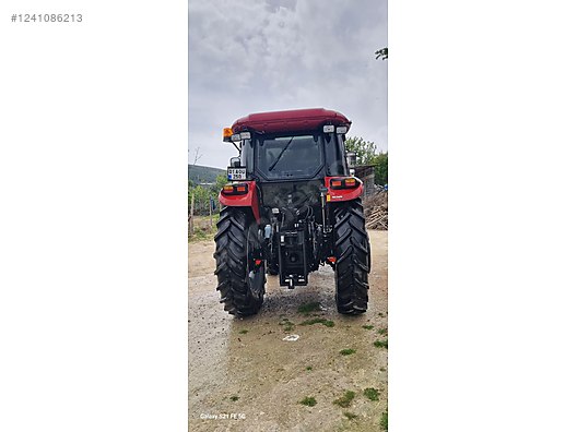 Machinery / Agricultural Machines / Tractors / Case IH / JX100
