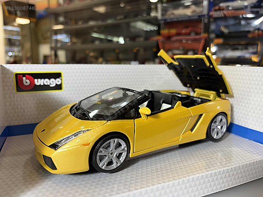 Bburago Diecast Model 1:18 Lamborghini Araba - 1330087487