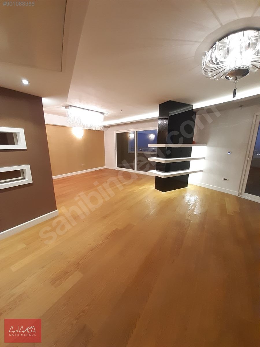 ADANA M1 REAL AVM YANI 350 m² KİRALIK OFİS 901088366