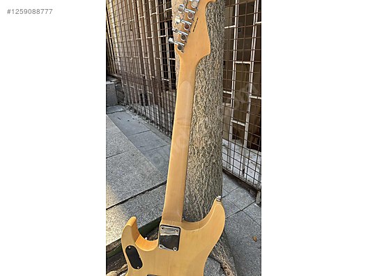 İkinci El ve Sıfır Alışveriş / Müzik / Müzik Aletleri / Telli Çalgılar / Gitar / Elektro