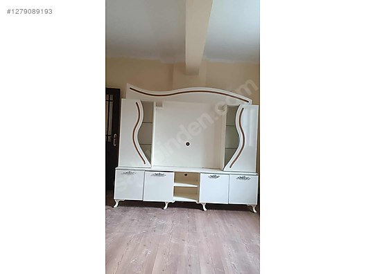 Used & Brand New Items / Home Decor / Furniture / Den & Living Room / TV Unit