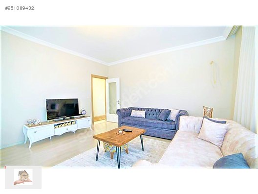 bagdat caddesi ustunde yeni binada 3 1 satilik daire satilik daire ilanlari sahibinden com da 951089432