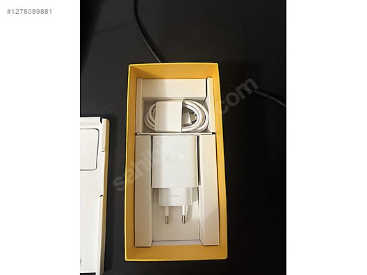 Used & Brand New Items / Cell Phones & Accessories / Cell Phones / Xiaomi / 12 Lite