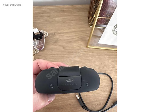 Used & Brand New Items / Cell Phones & Accessories / Accessories / Bluetooth Headphones